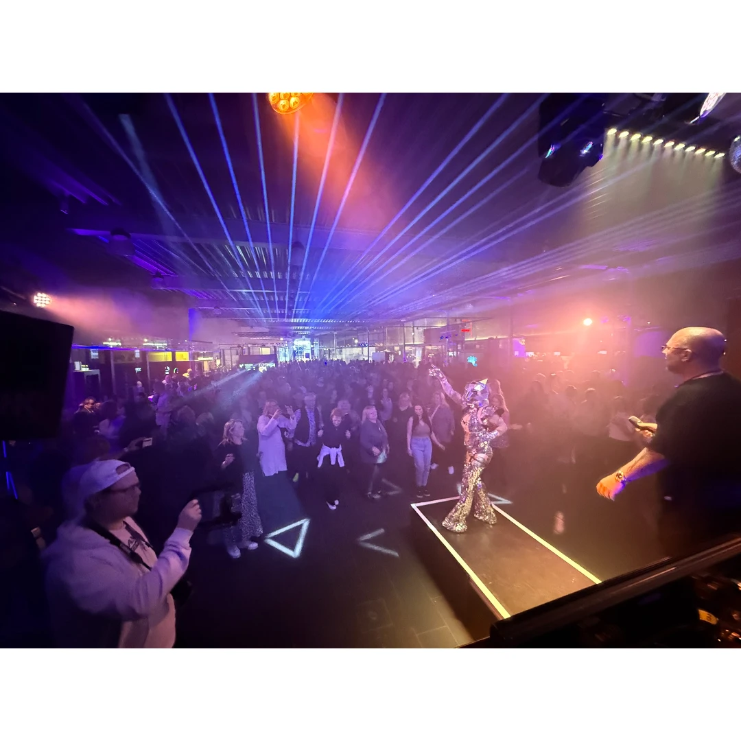 5. WELLER DISCO NACHT