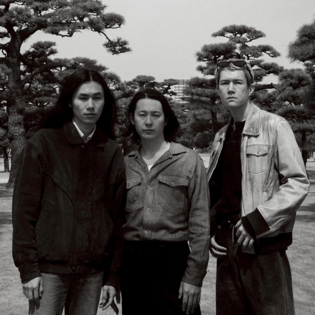TÕ YÕ + Daisy Confused // B.L.O. Kantine The psychedelic-rock band from Tokyo will be back to Berlin presenting their 3rd album!